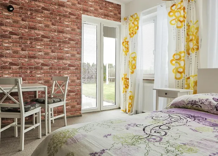 Marzenie 民宿 莱鲍