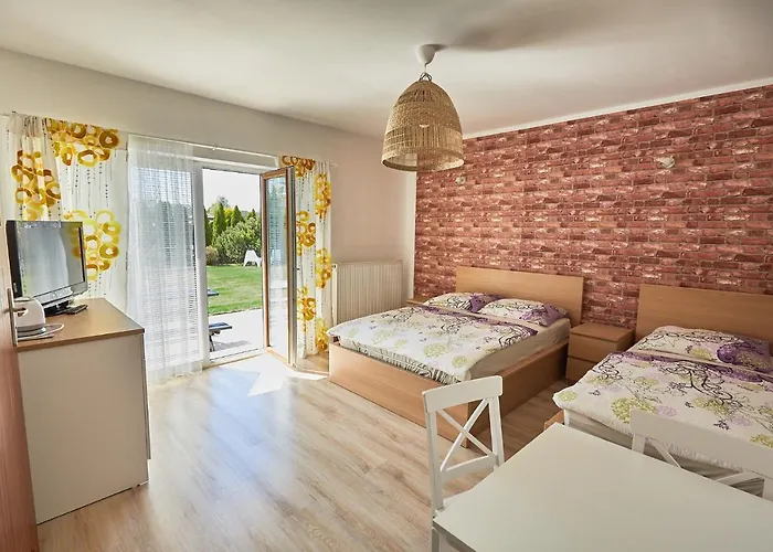 Marzenie 民宿 莱鲍